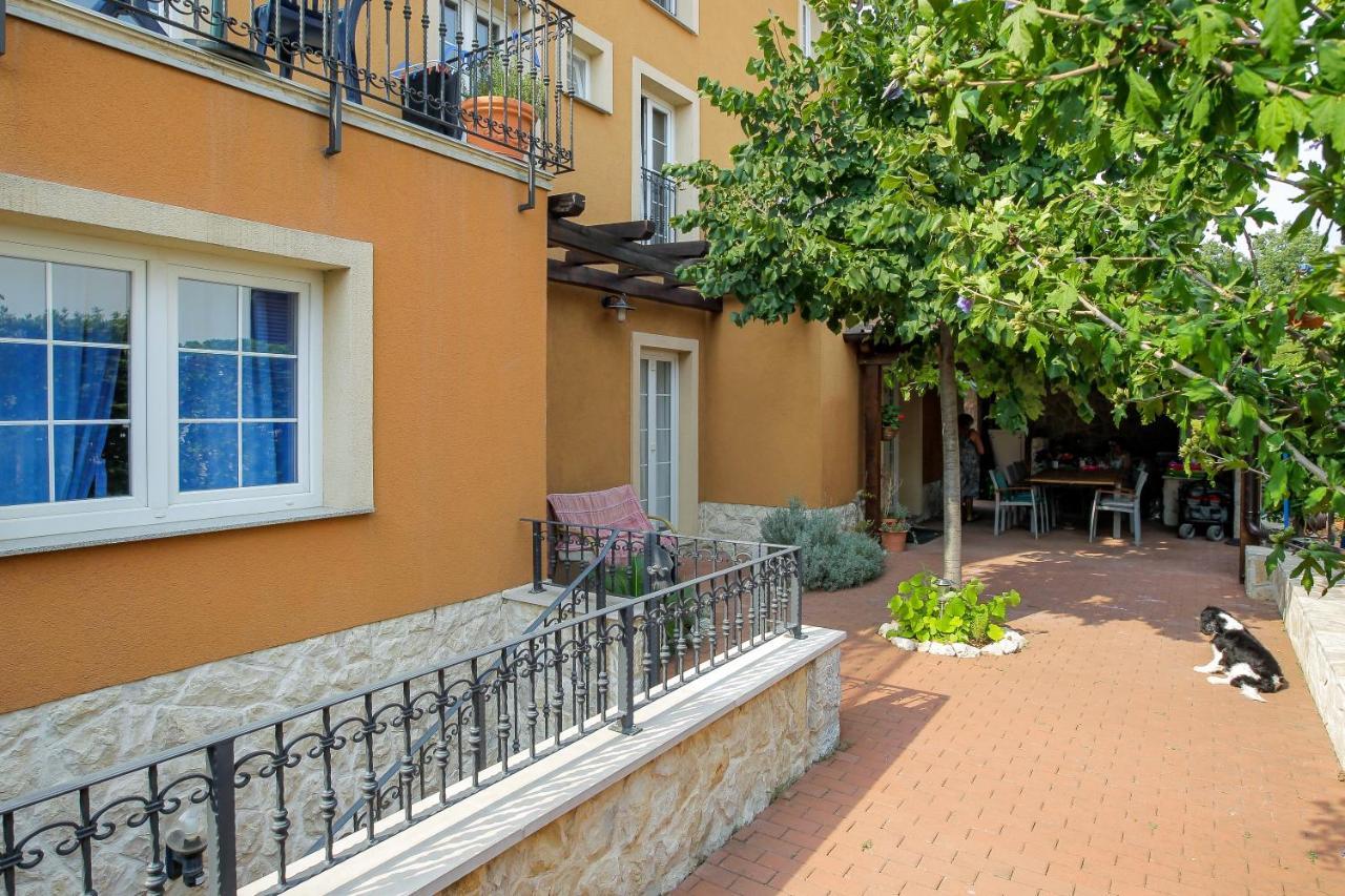 Rougemarin Apartments Biograd Na Moru Exteriör bild
